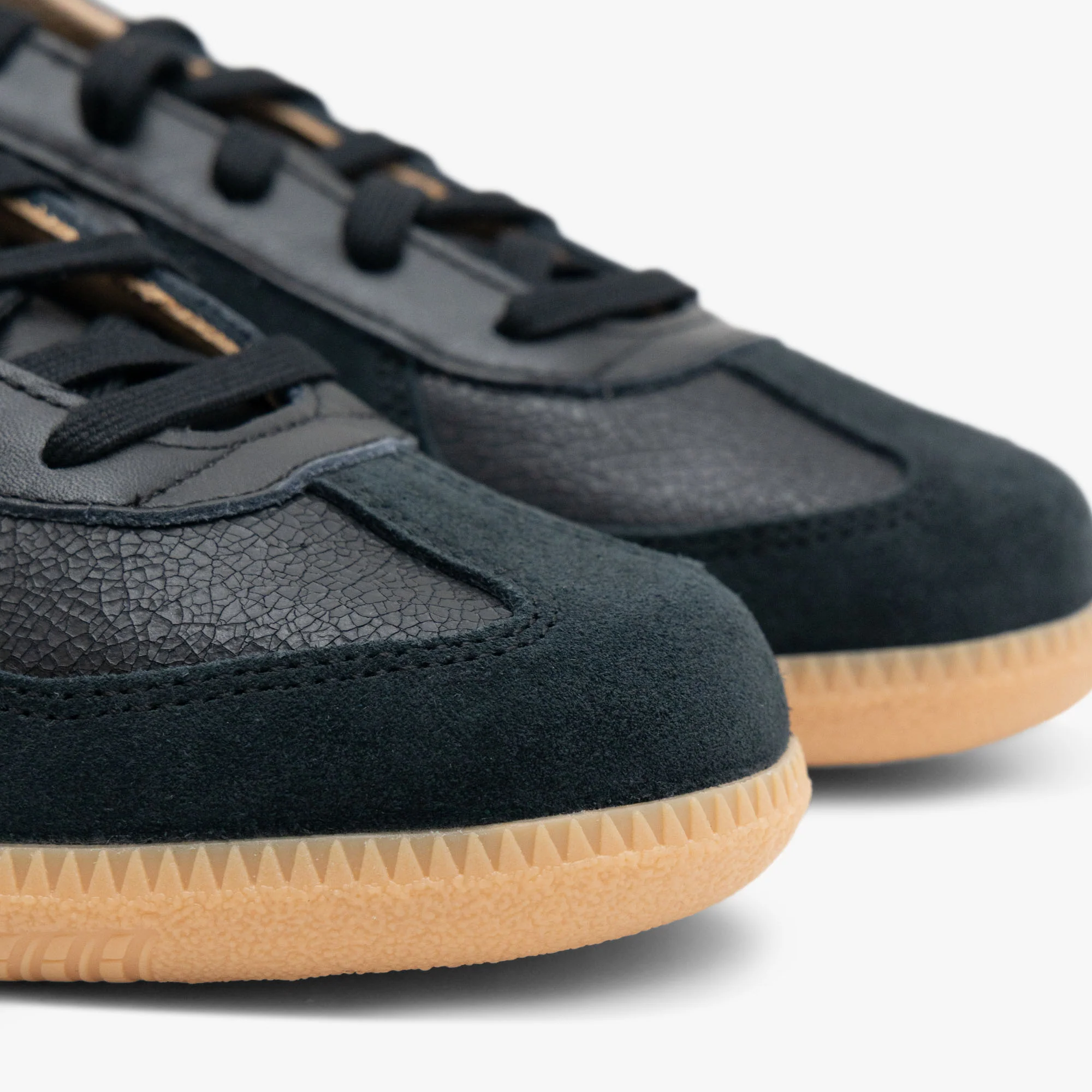 adidas Originals BW Army Lux Core Black / Core Black - Gum - Image 6