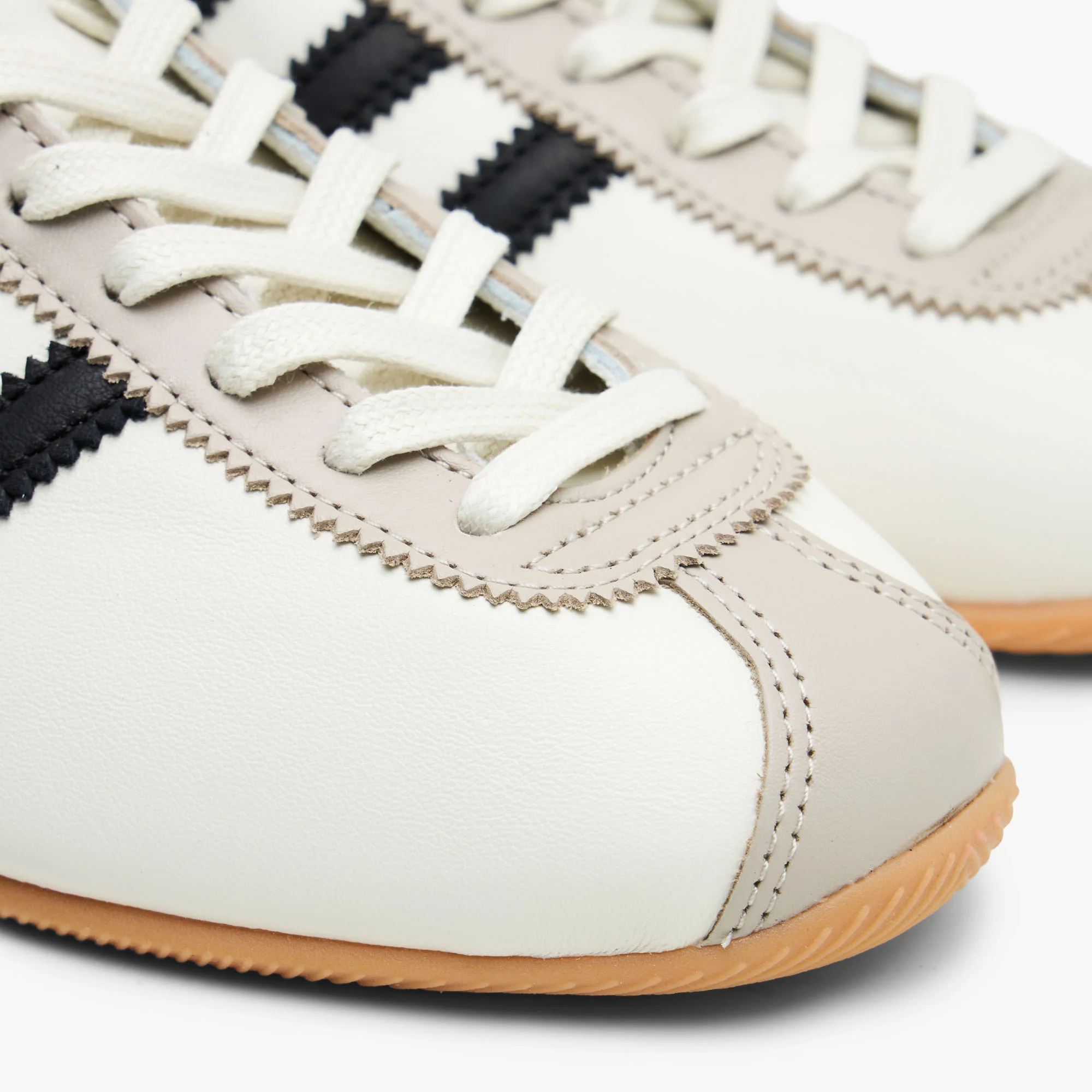 adidas Japan Off White / Core Black - Wonder Beige - Image 6