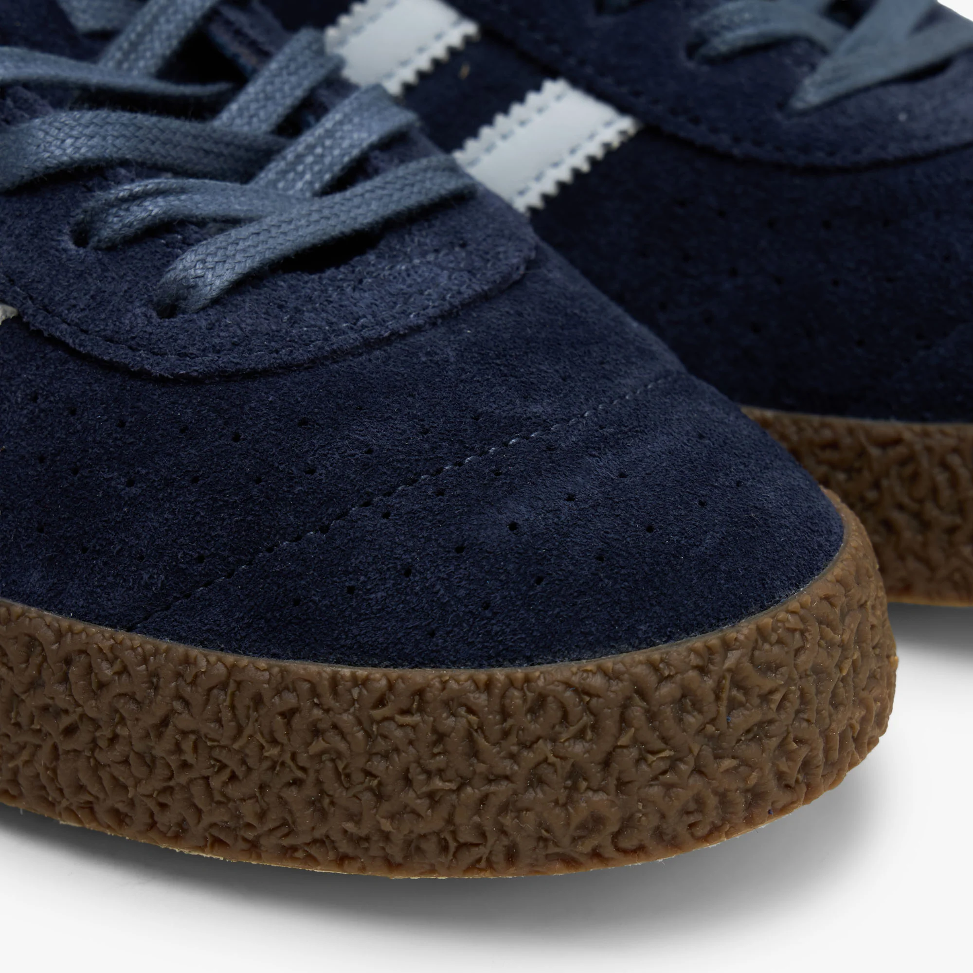 adidas Originals Montreal 76 Shadow Navy / Halo Blue - Gum - Image 6