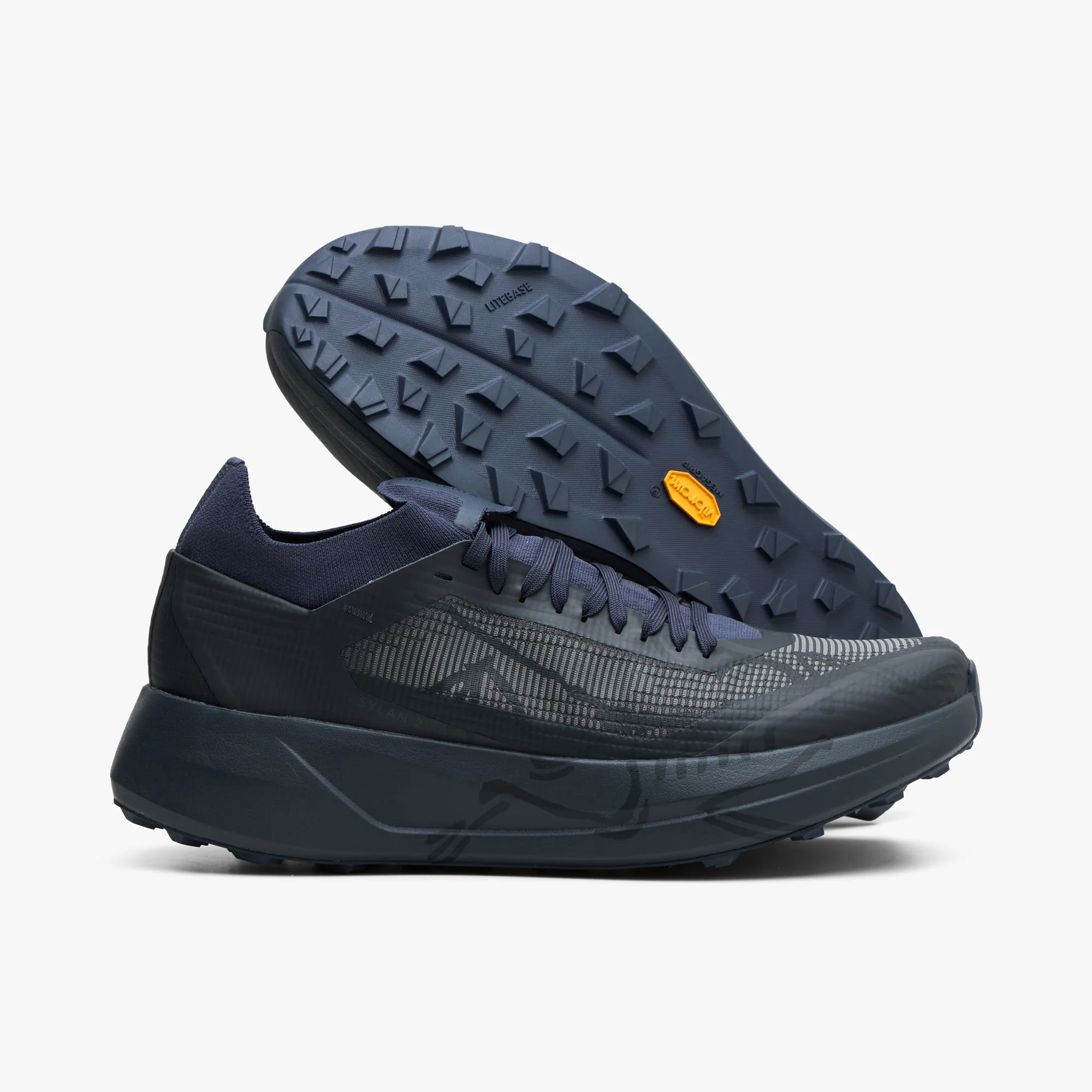 Arc'teryx Sylan Pro 2 Graphite / Graphite - Image 2