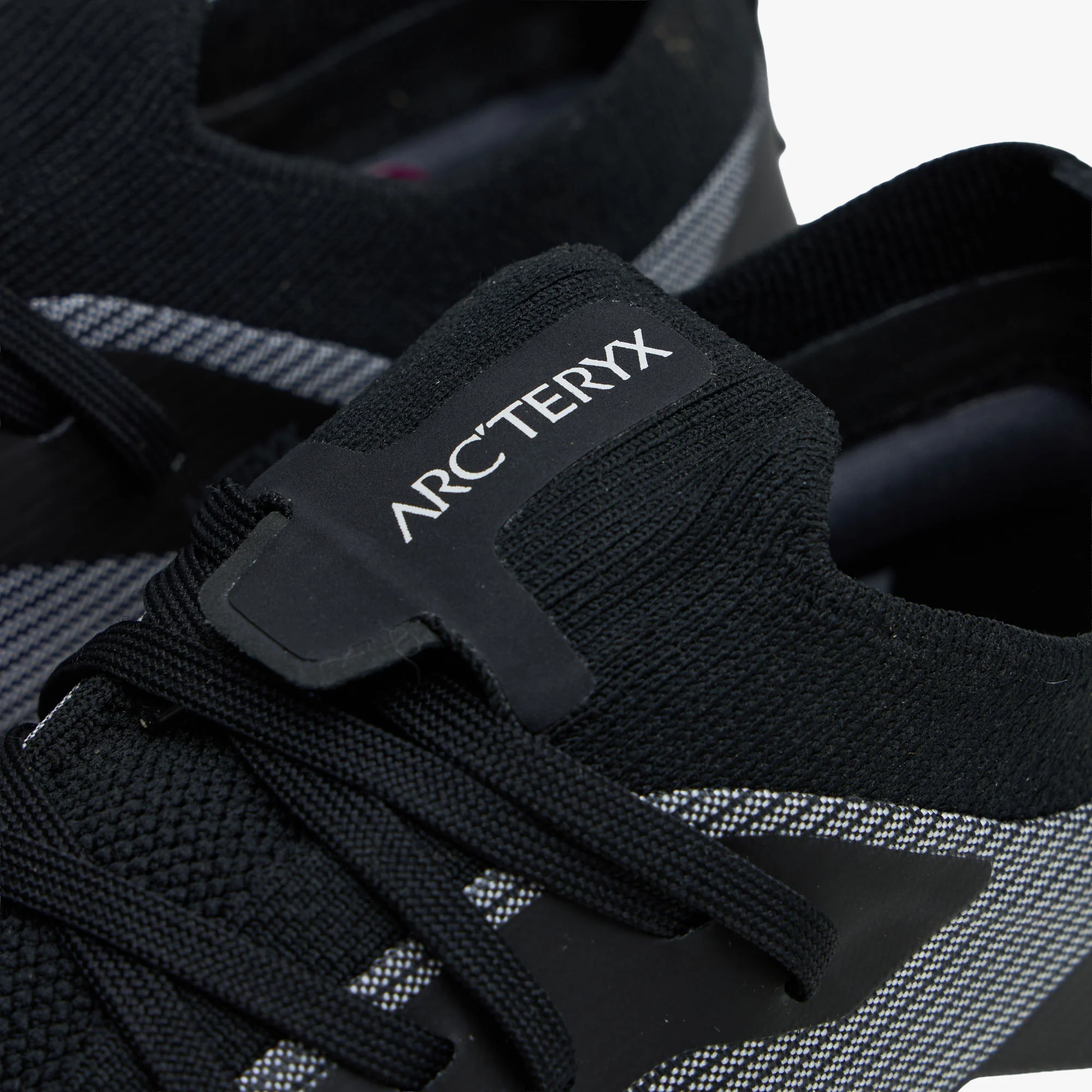 Arc'teryx Vertex Speed Low Black / Arctic Silk - Image 7