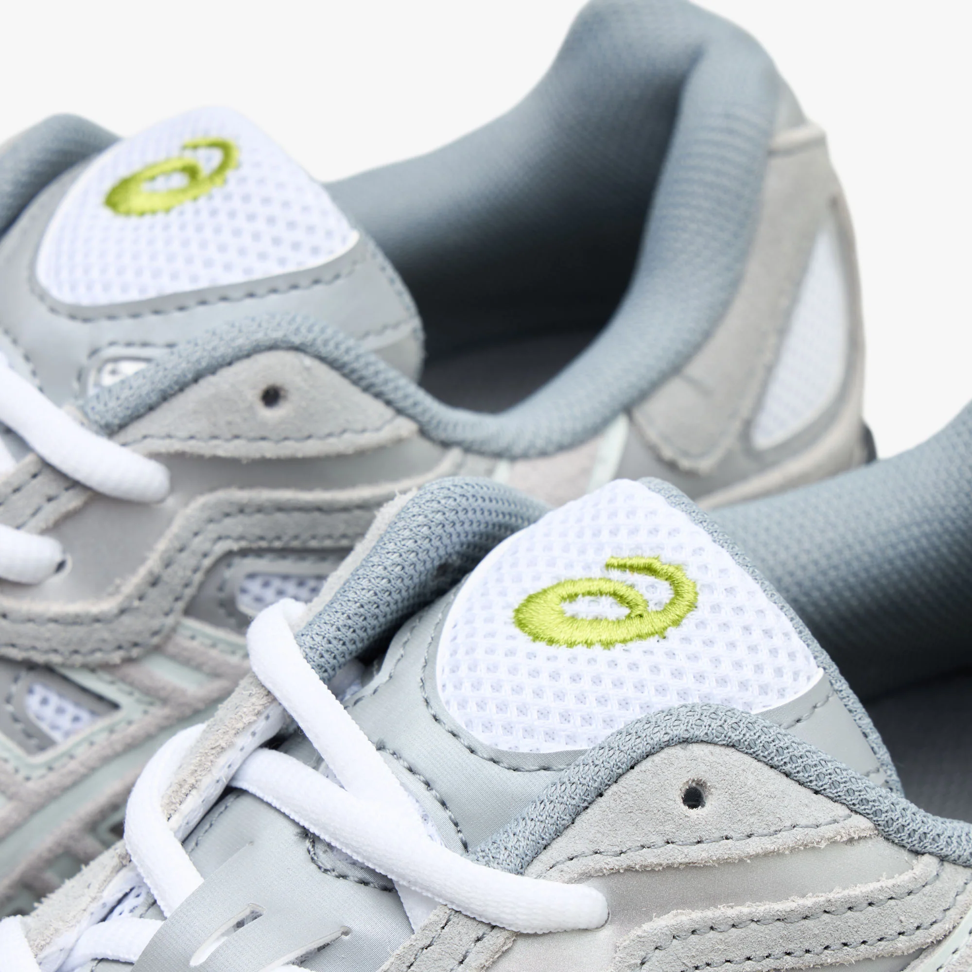 ASICS GEL-NYC White / Glacier Grey - Image 7
