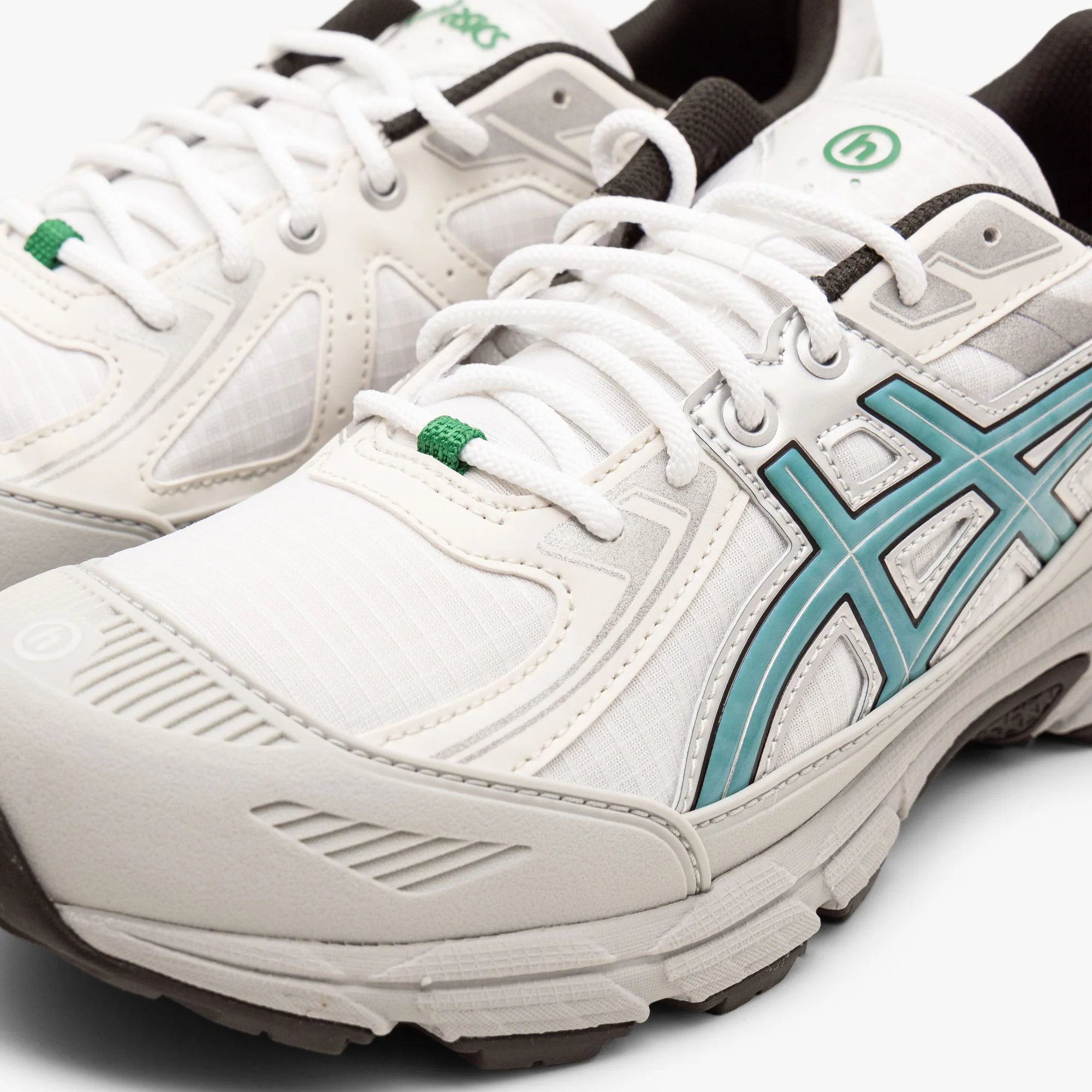 ASICS x HIDDEN NY GEL-Venture 6 Shield / White / Wasabi - Image 7