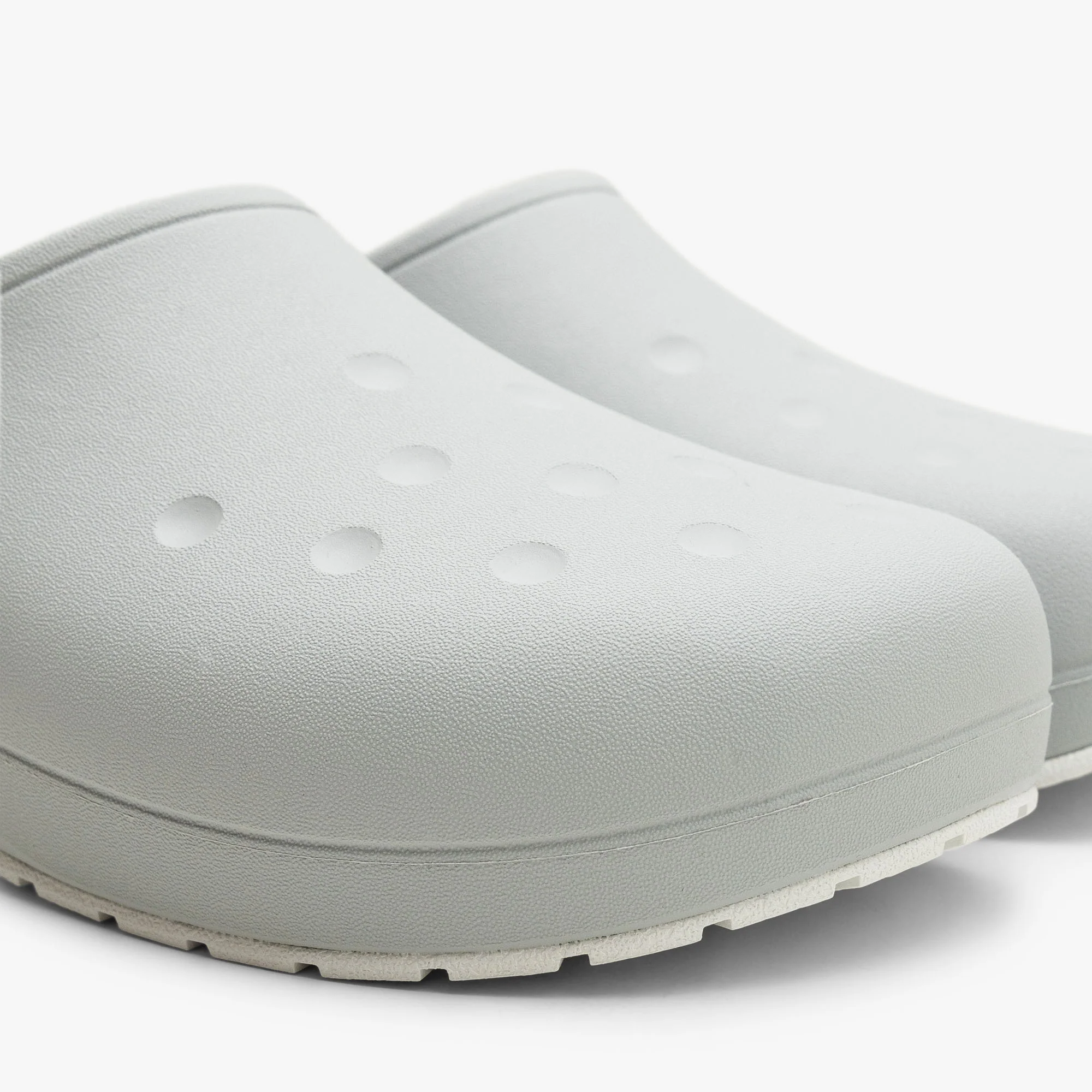 Crocs Classic Quiet Clog / Mirage - Image 6