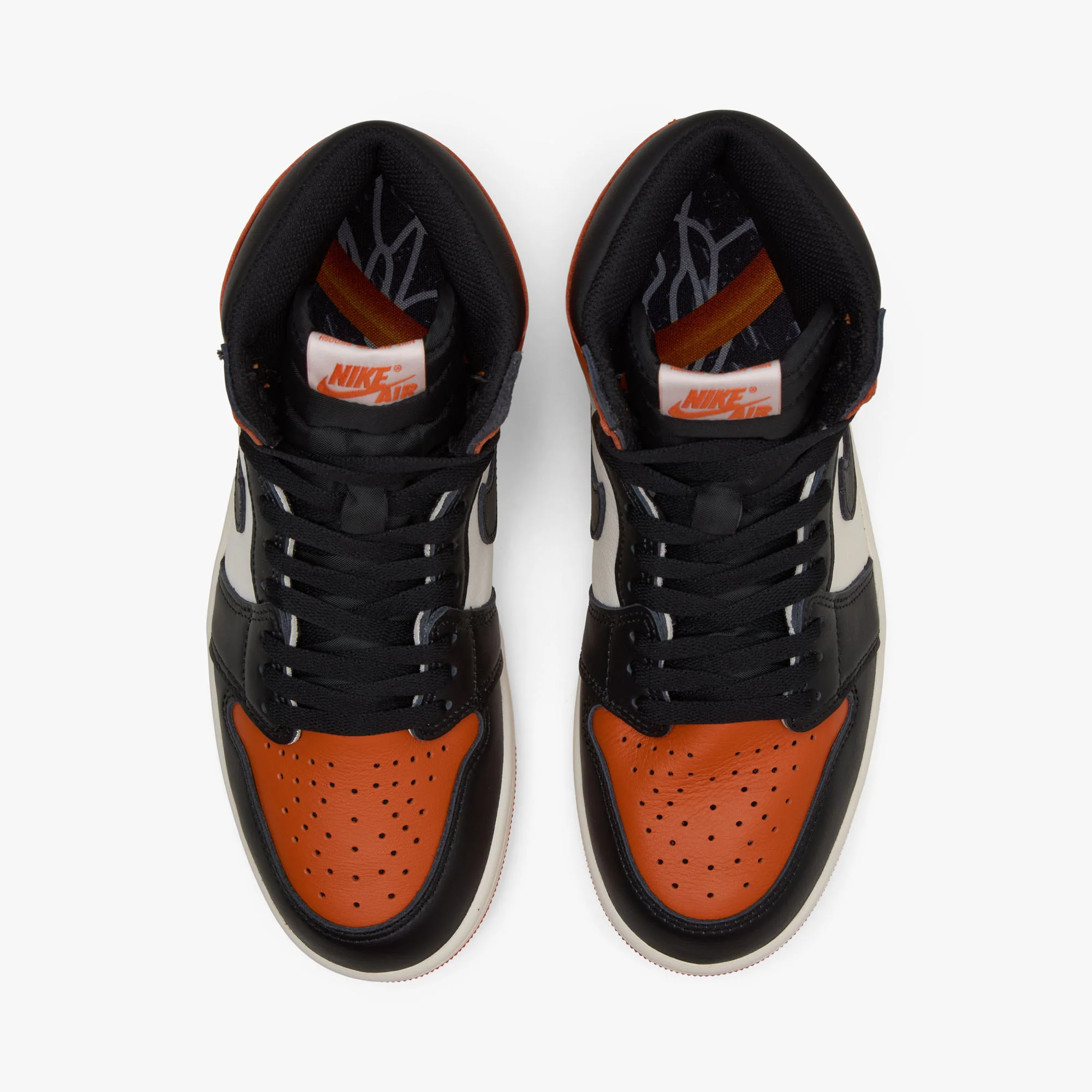 Jordan 1 Retro High OG Black / Sail - Starfish - Image 5