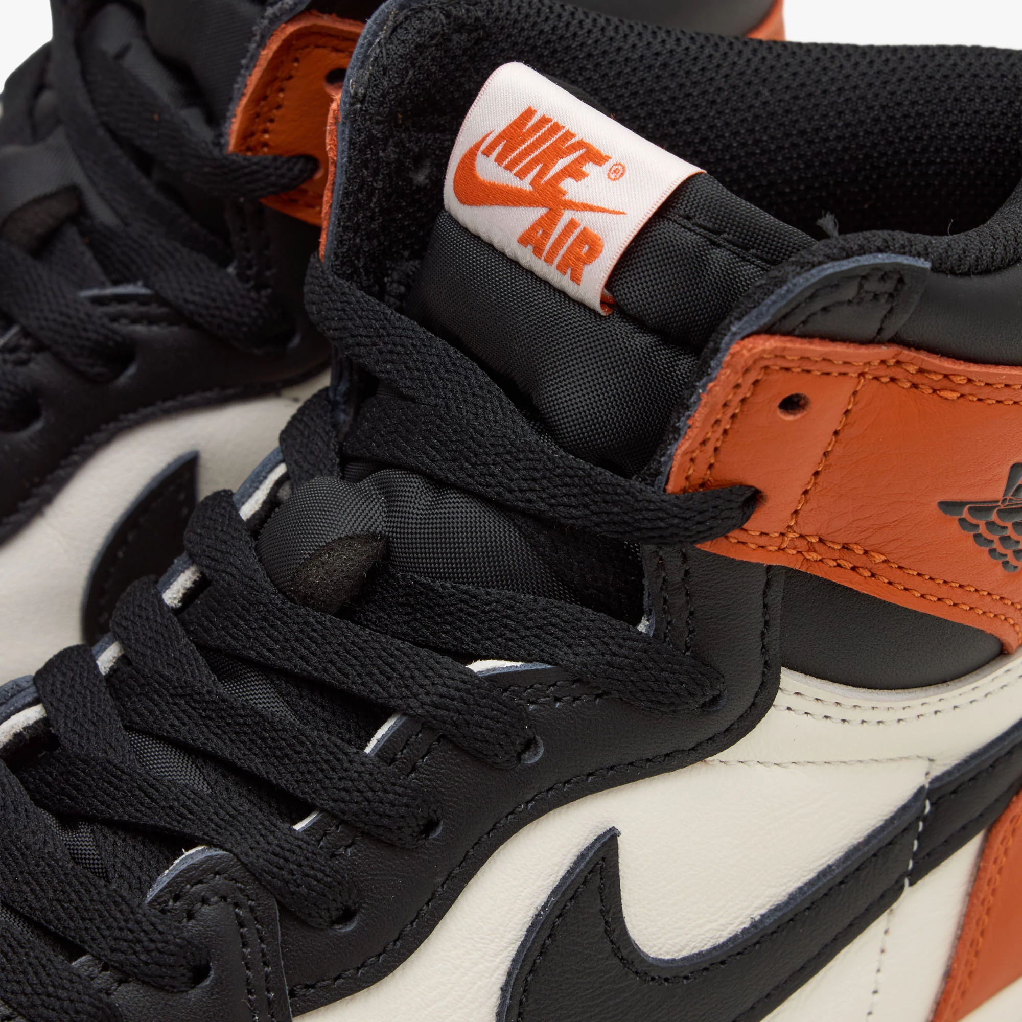 Jordan 1 Retro High OG Black / Sail - Starfish - Image 7
