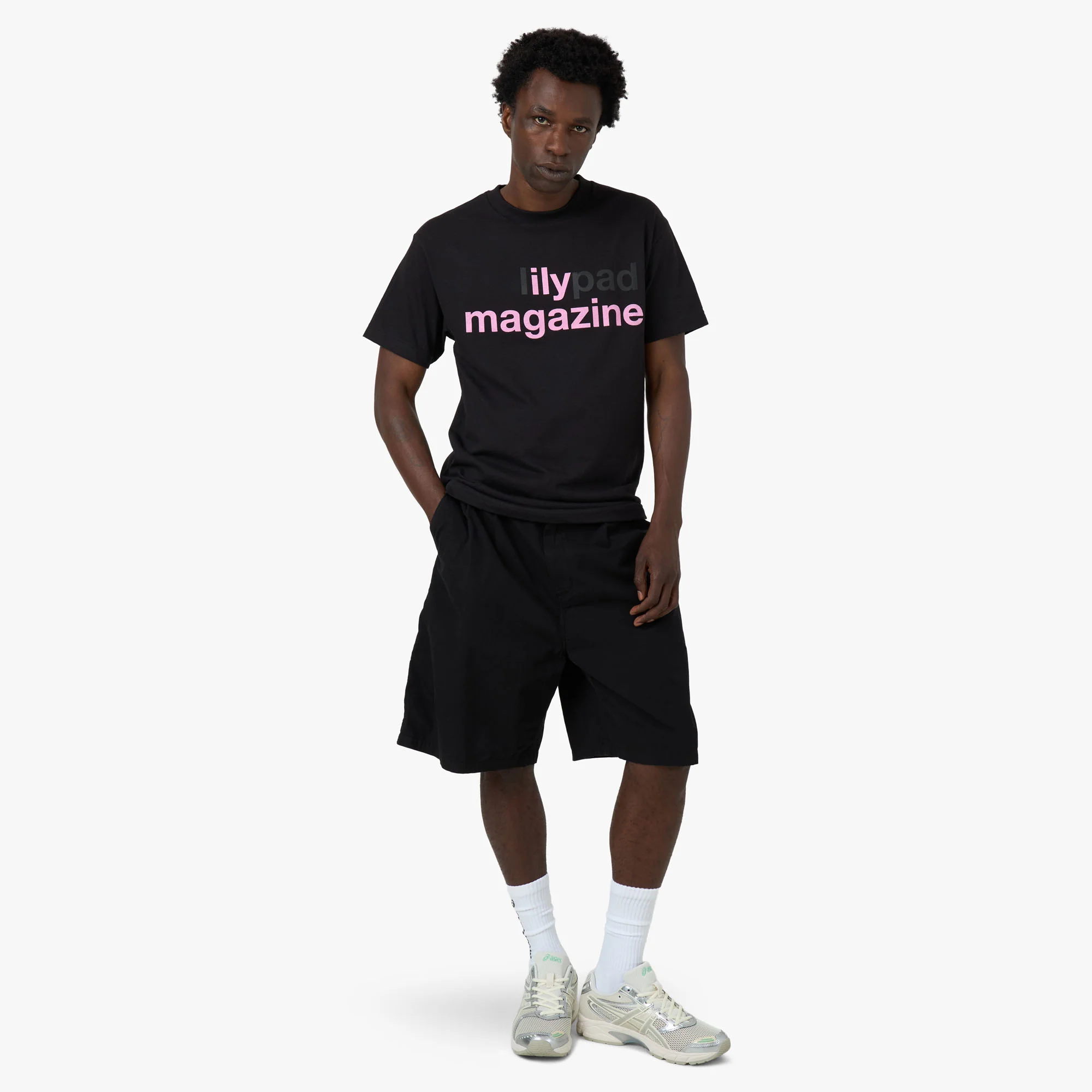 Lilypad Ily T-Shirt / Black - Image 6