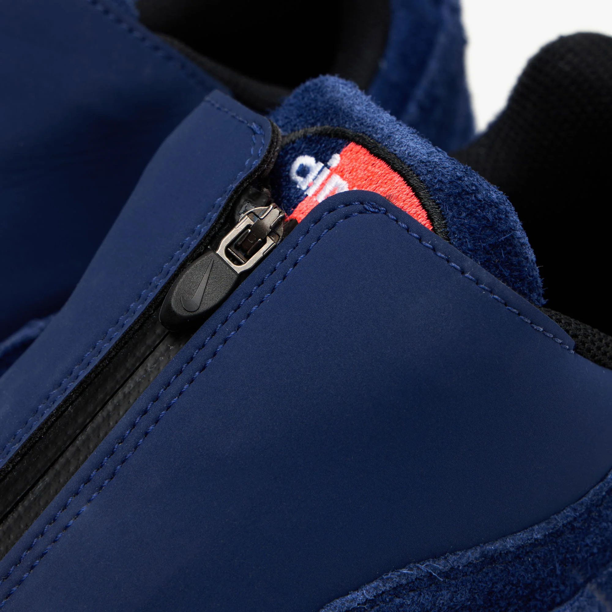 Nike Air Max 95 Zip SP Loyal Blue / Hyper Crimson - Image 9
