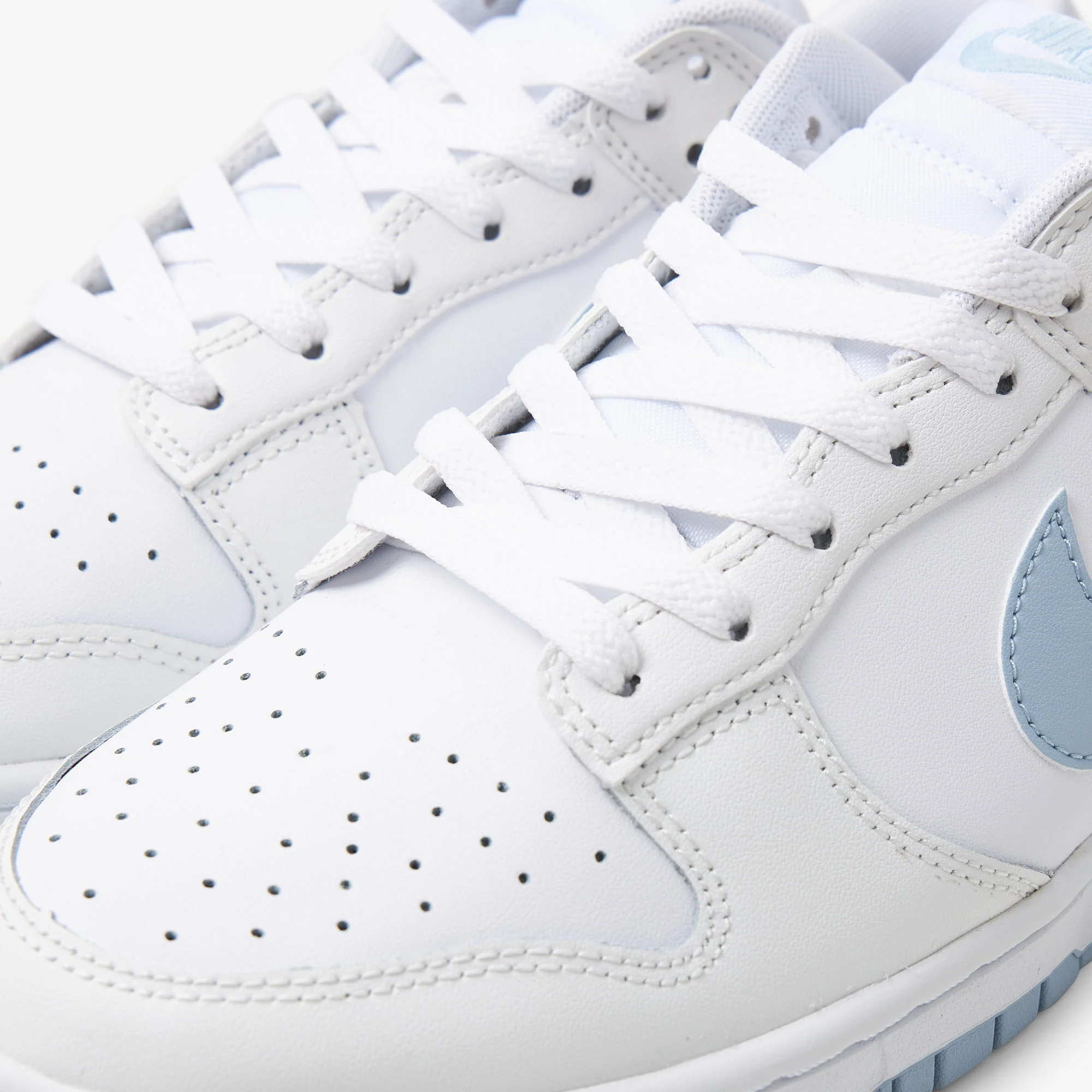 Nike Dunk Low Retro White / Light Armory Blue - Summit White - Image 4