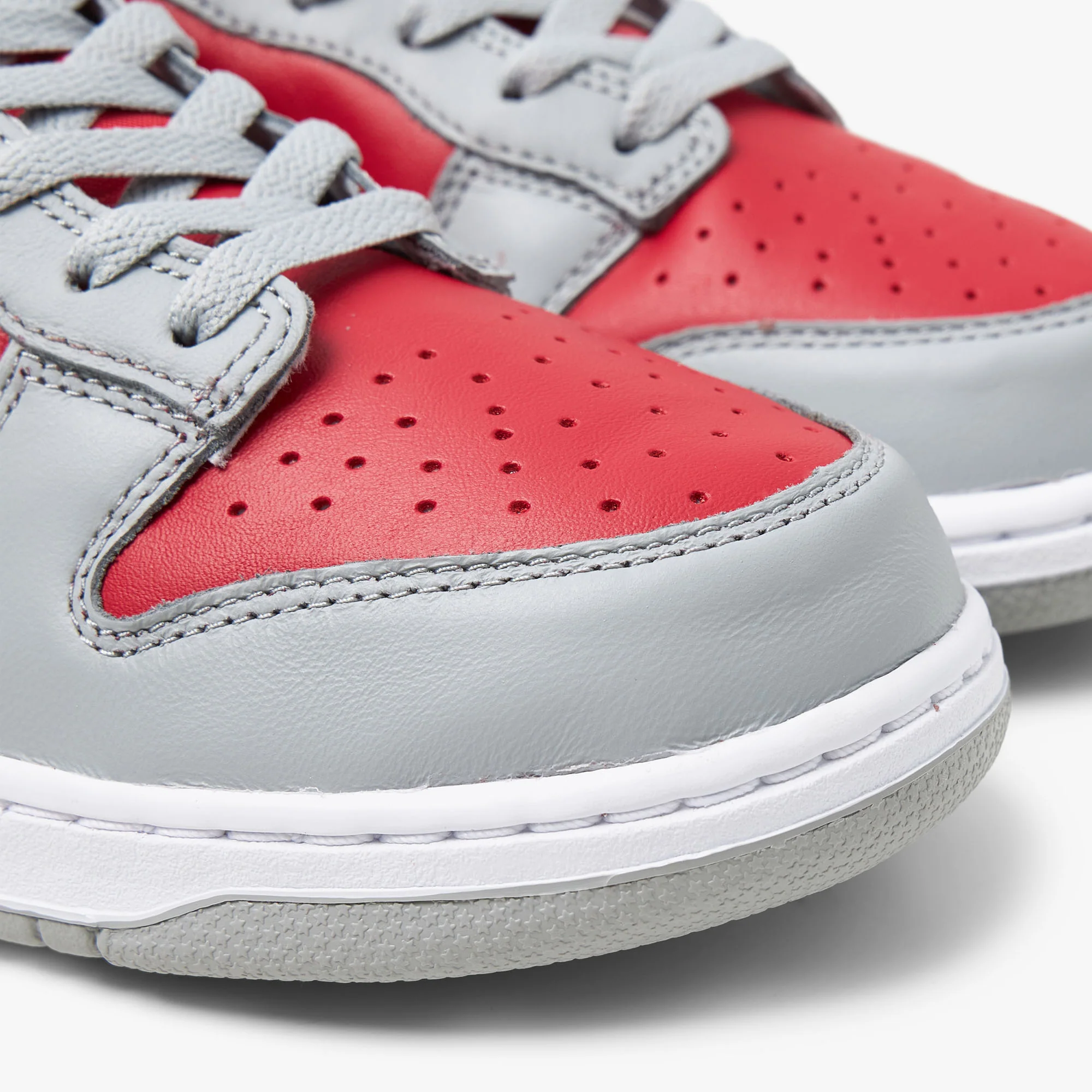 Nike Dunk Low Varsity Red / Silver - White - Image 6