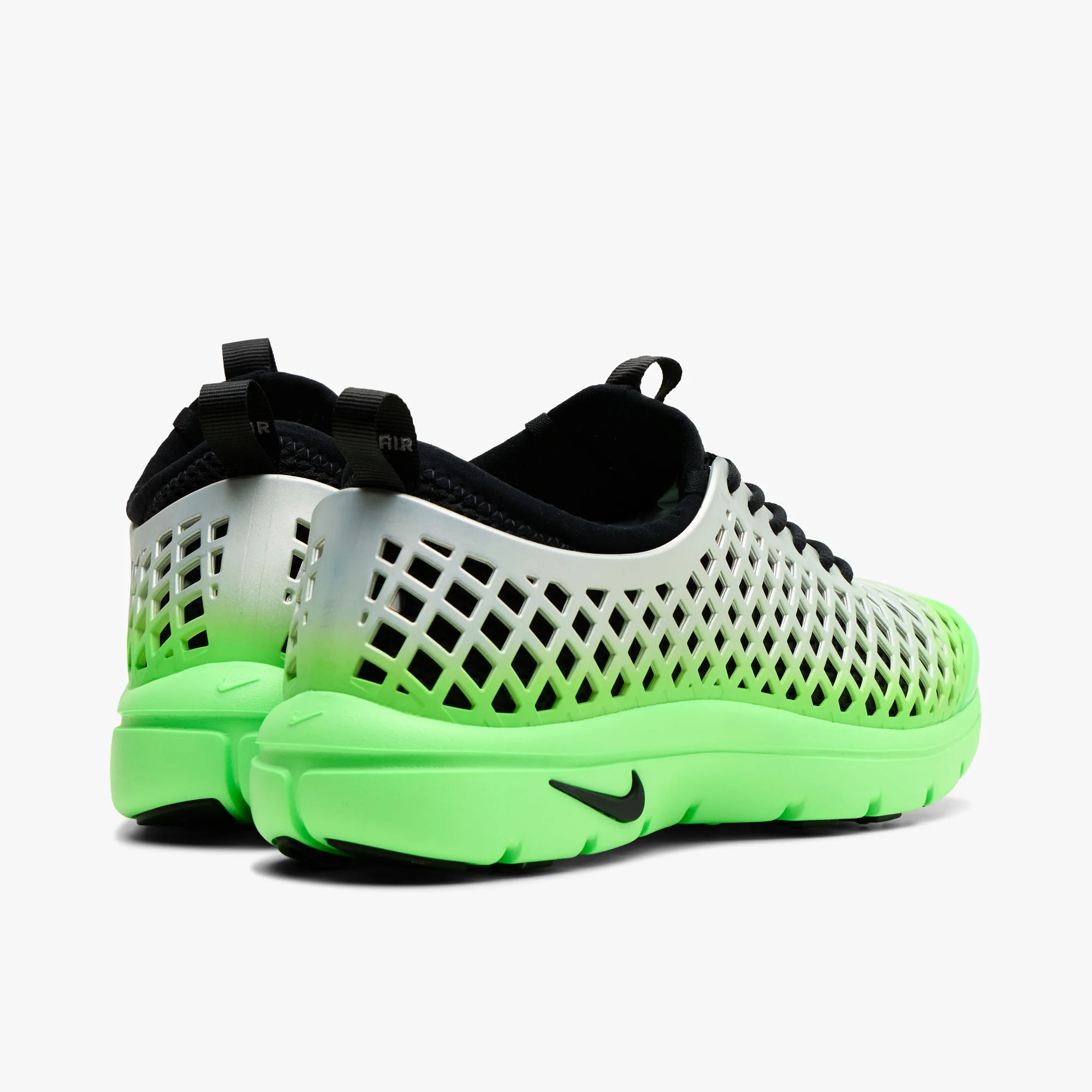 Nike Women's Rejuven8 Run OG SP Metallic Silver / Black - Voltage - Image 4