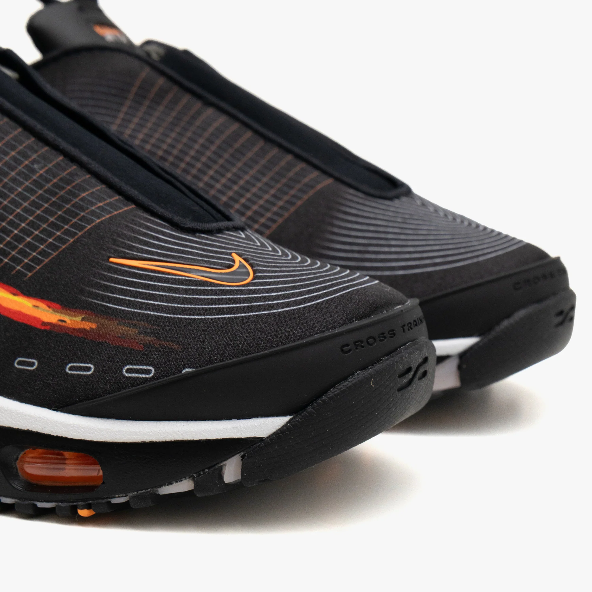 Nike Women's Air Max Craze Black / Bright Citrus - White - Image 6