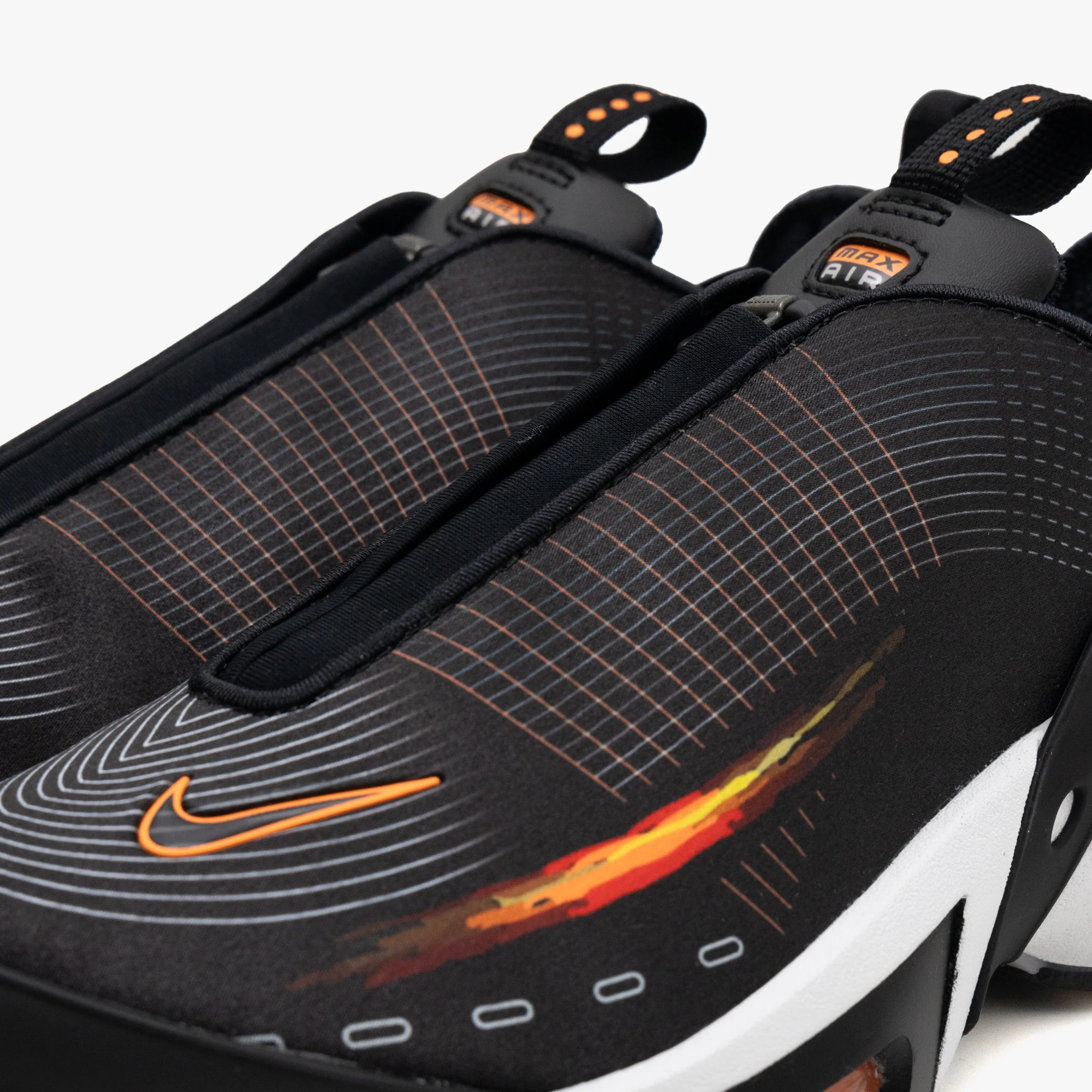 Nike Women's Air Max Craze Black / Bright Citrus - White - Image 7