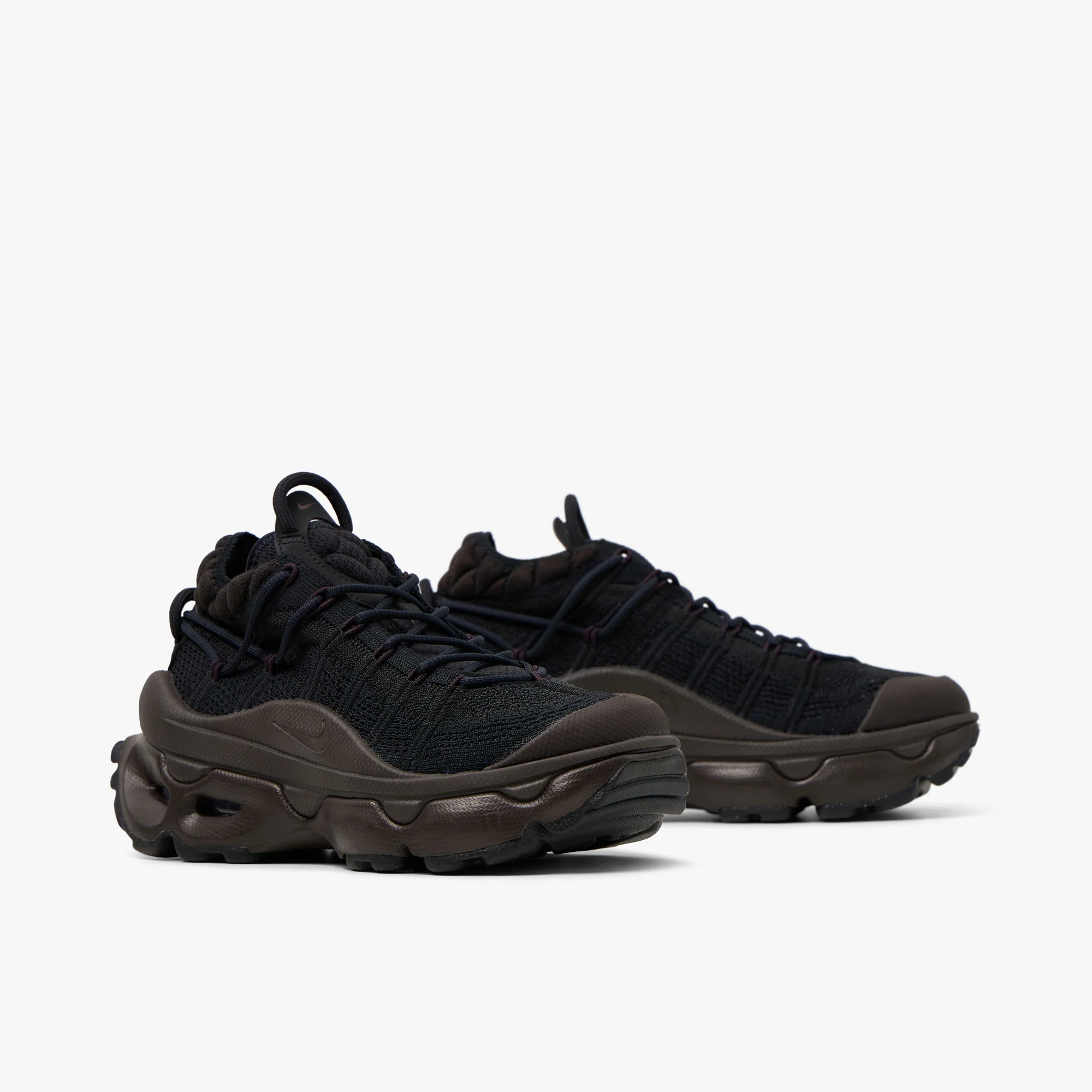 Nike Women's Air Max Flyknit Venture Black / Cacao Wow - Velvet Brown - Image 3