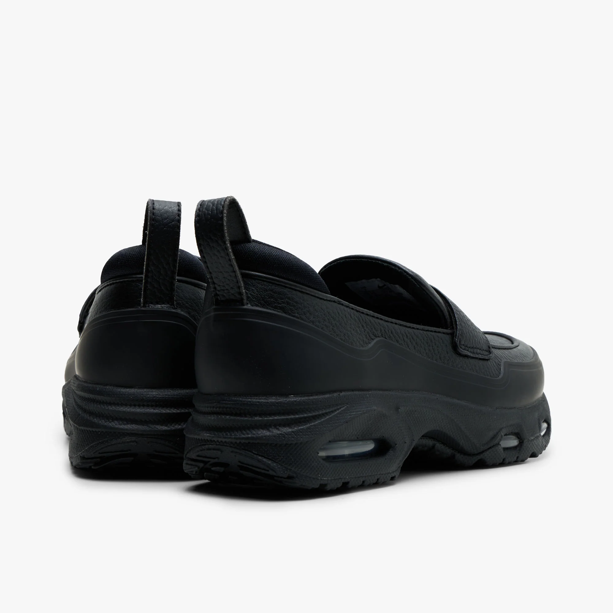Nike Women's Air Max Phenomena Black / Metallic Gold - Image 4