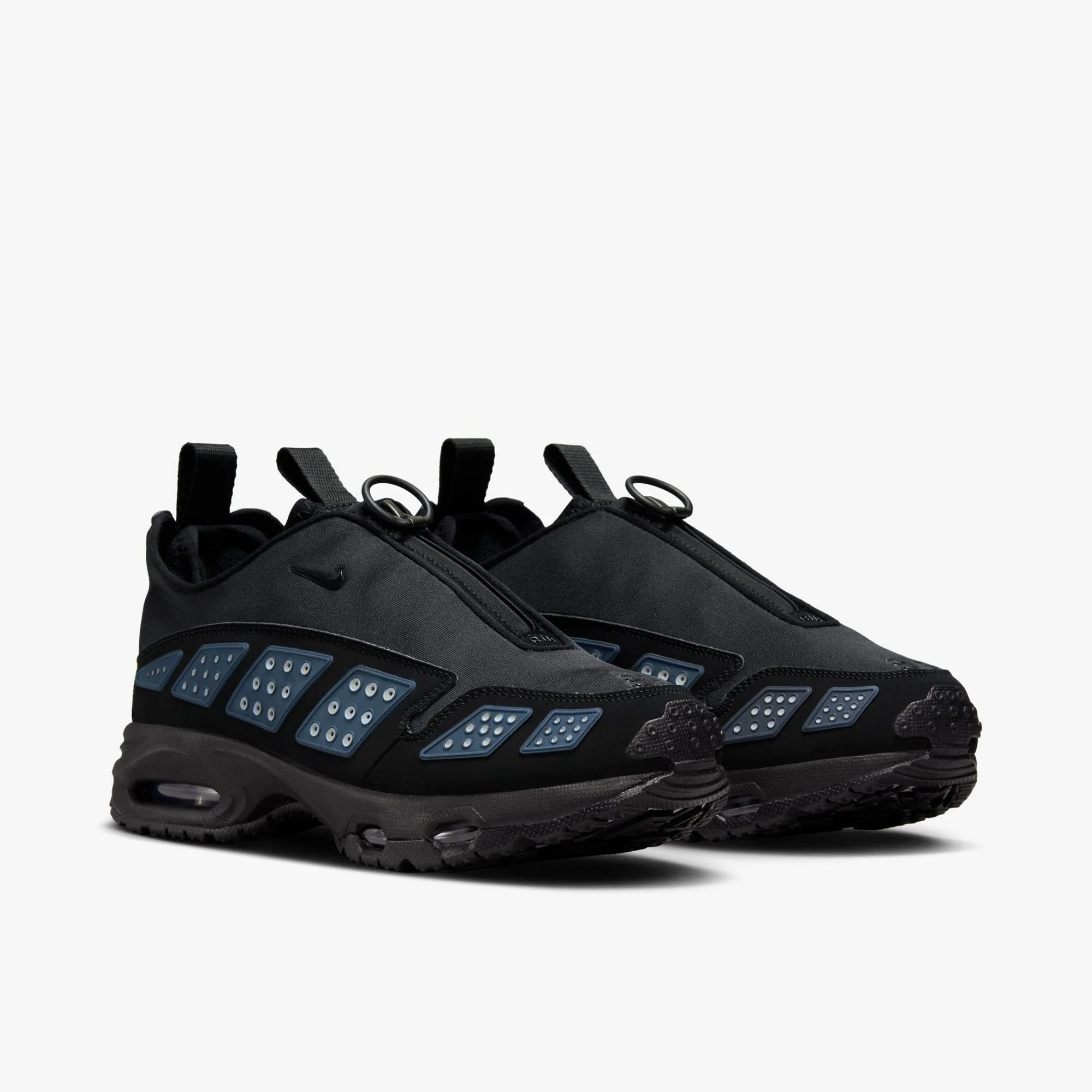 Nike Women's Air Max SNDR Black / Silver - Image 2