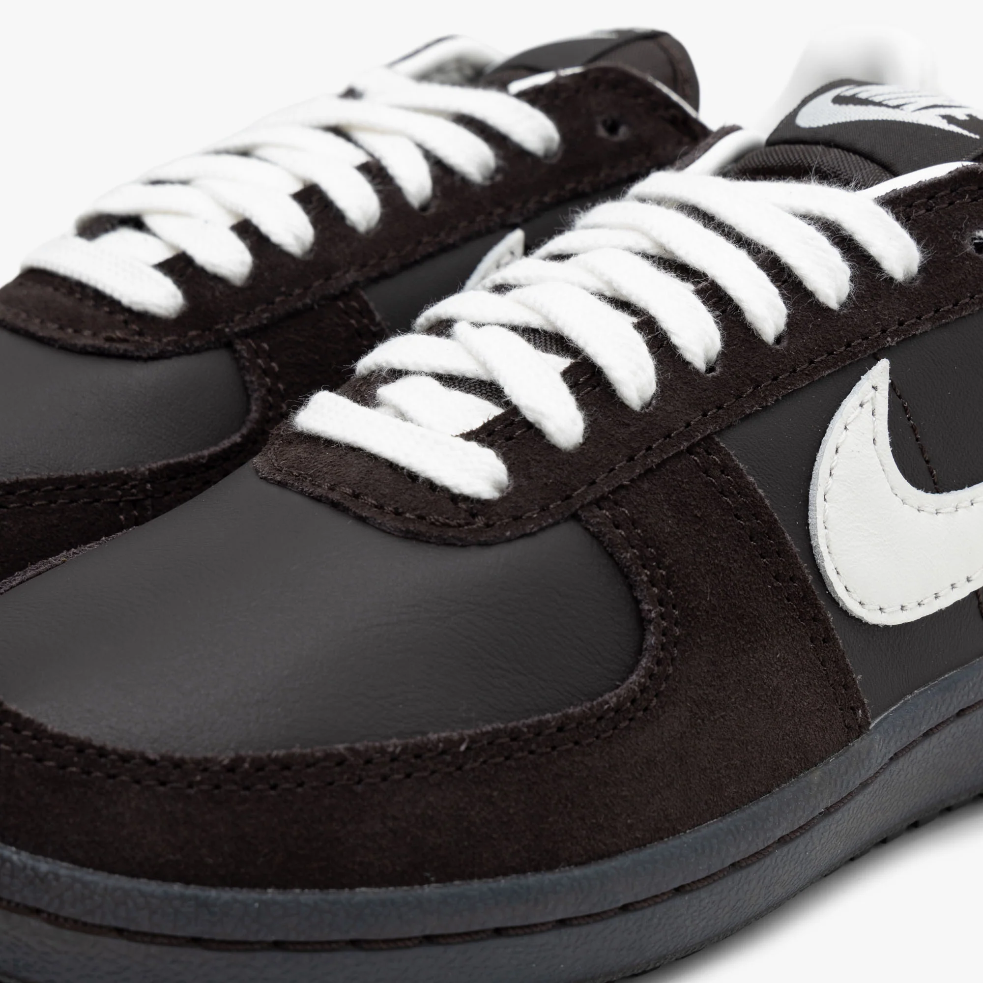 Nike Women's Field General 82 Velvet Brown / Sail - Image 7