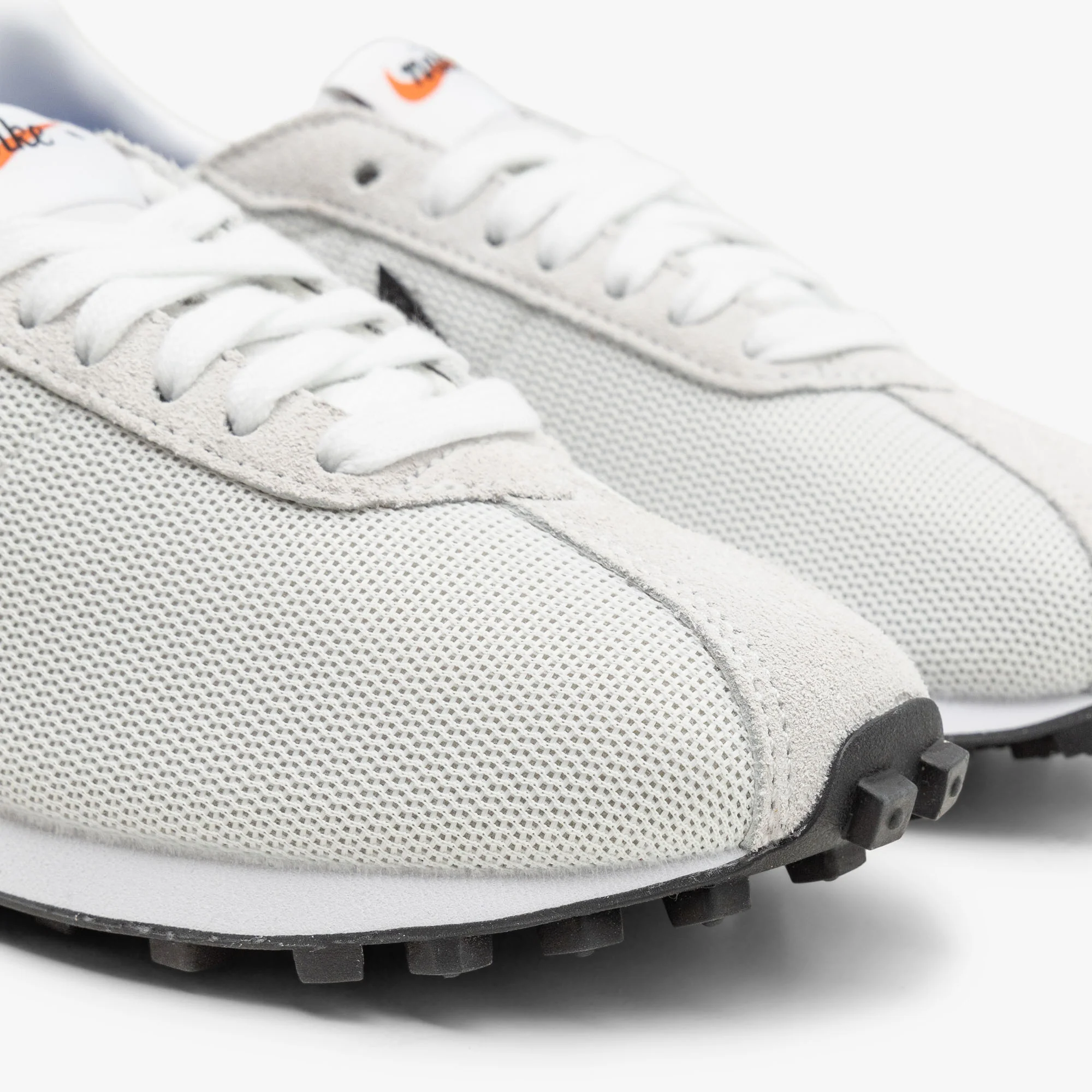 Nike Women's LD-1000 / Summit White / Black - White - Image 6