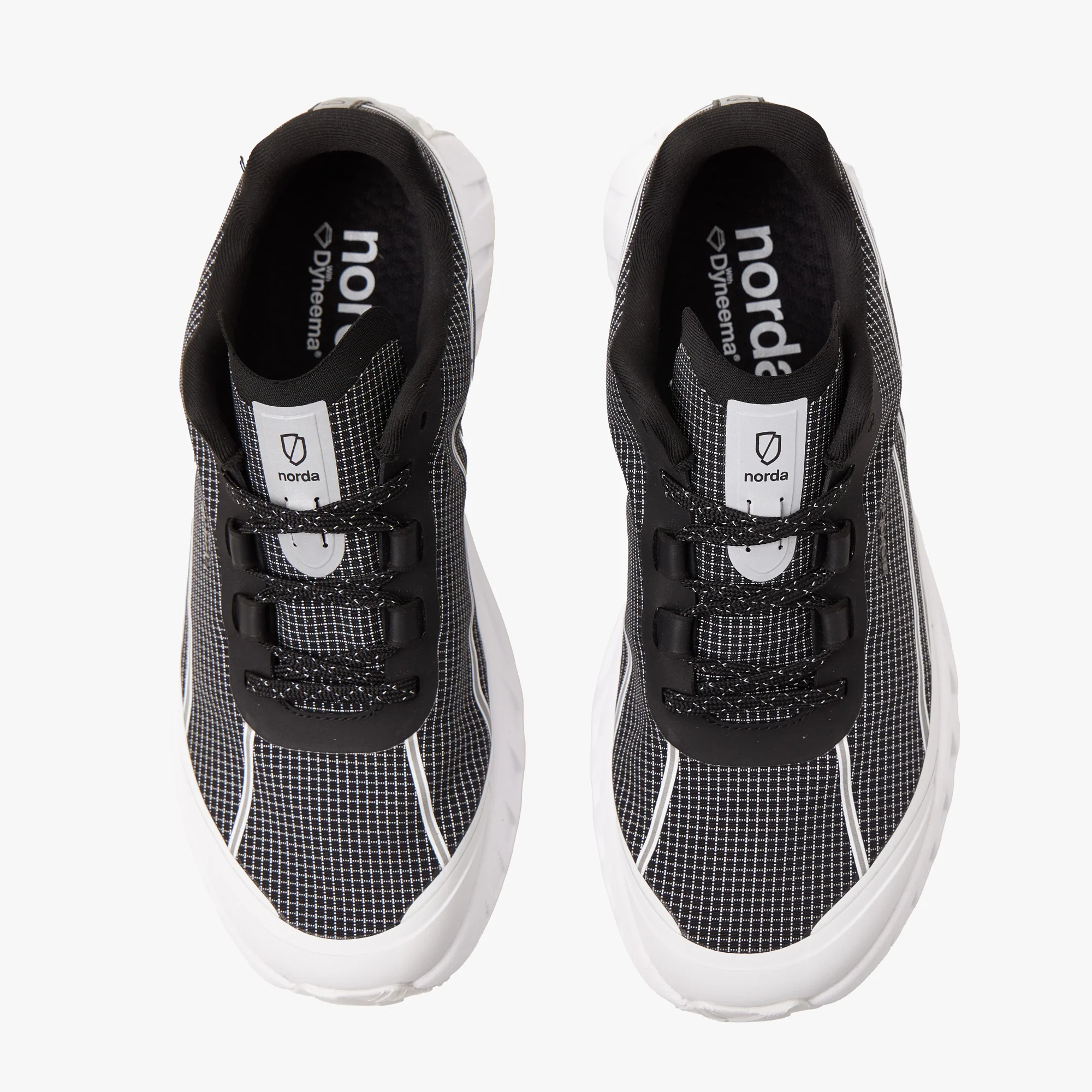norda 002 / Summit Black - Image 5