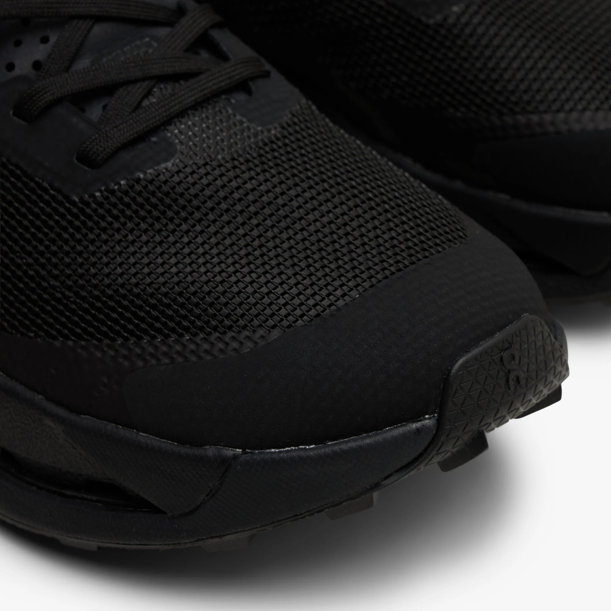 On Cloudultra 3 Black / Black - Image 6