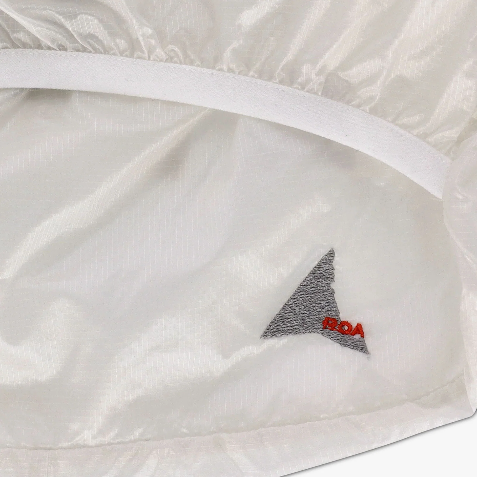 ROA LAKI Small Packable Knot Bag / Wispy Clouds - Image 6