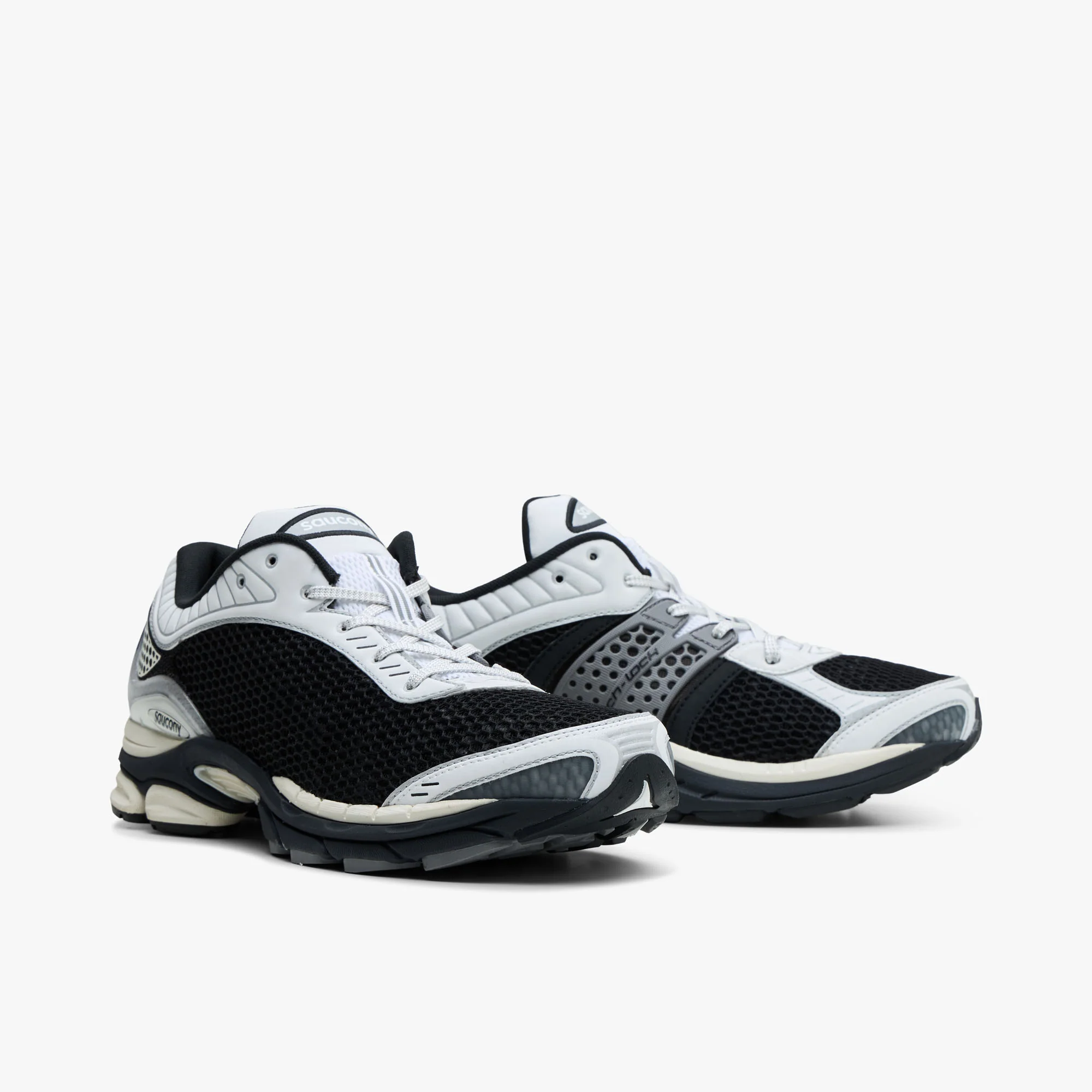 Saucony ProGrid Paramount Black / White - Image 3