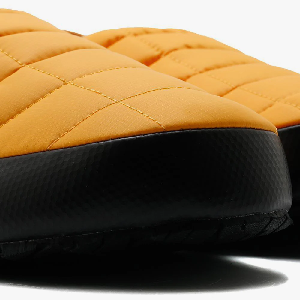 The North Face Thermoball Traction Mule V Summit Gold / TNF Black - Image 6
