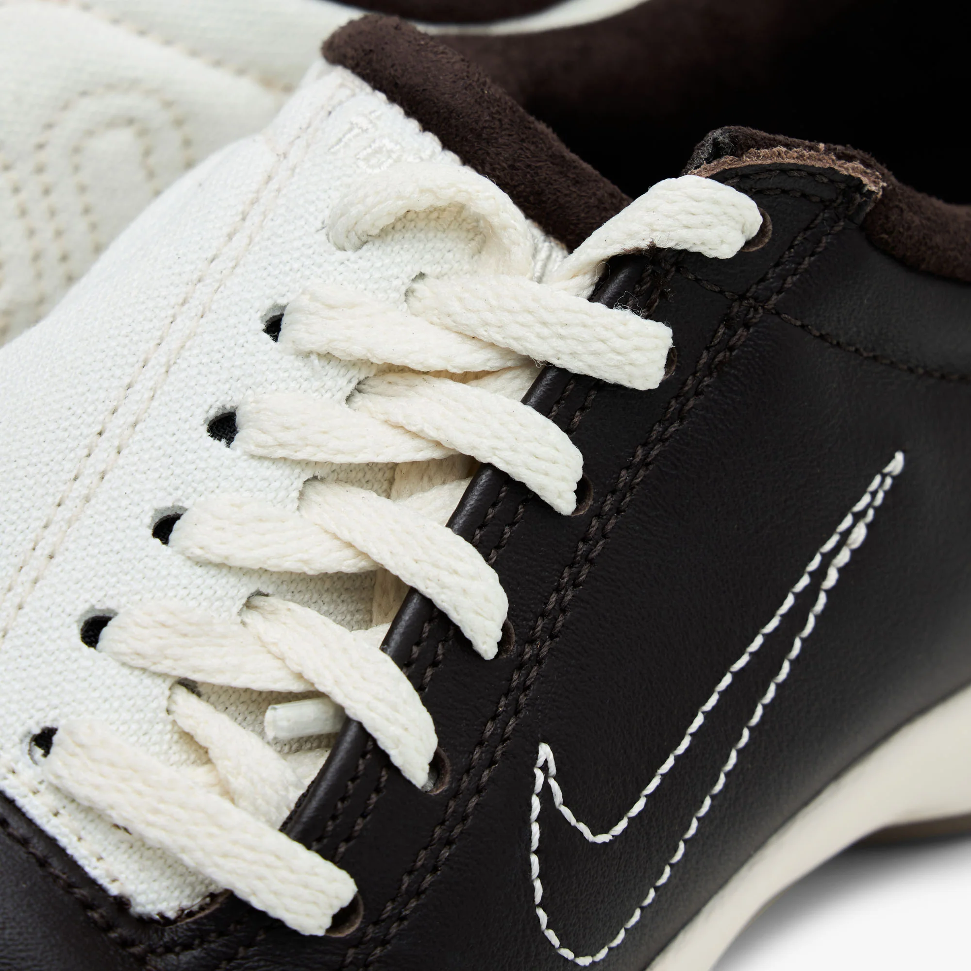 Women's Nike Total 90 Soft Pearl / Velvet Brown - Gum - Image 7